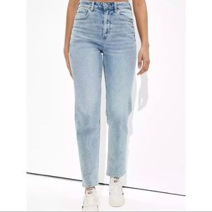 American Eagle Stretch Mom Jeans